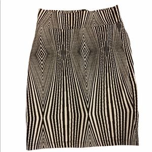 My Beloved Black and White Geometric Pattern Pencil Skirt Sz S